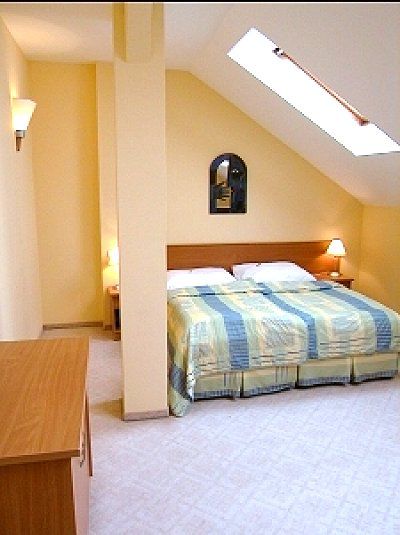 Ea Tosca Hotel 3*