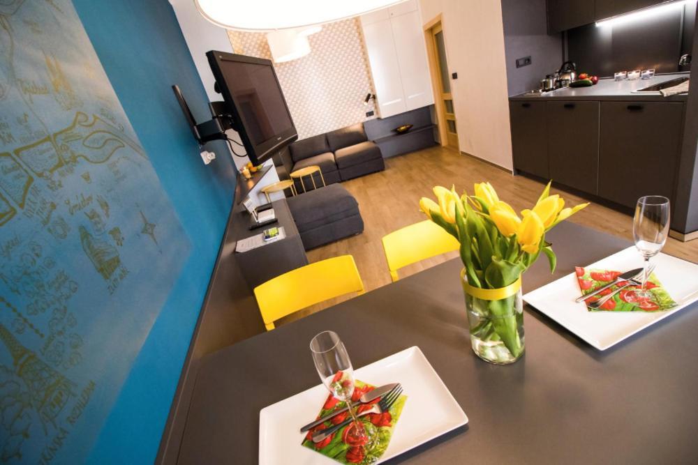 In The Hearth Of The City Centre, Old Town Square - 3min Apartment *