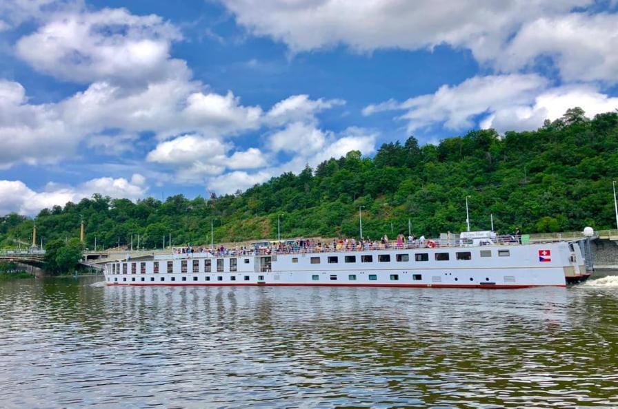 Botel Florentina Boat Prague