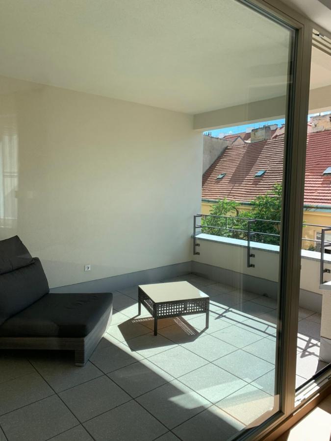 Apus Apartment *