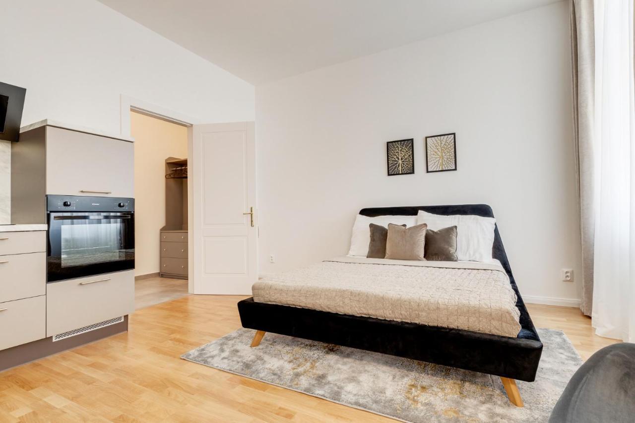 My Rubesova Appartement *