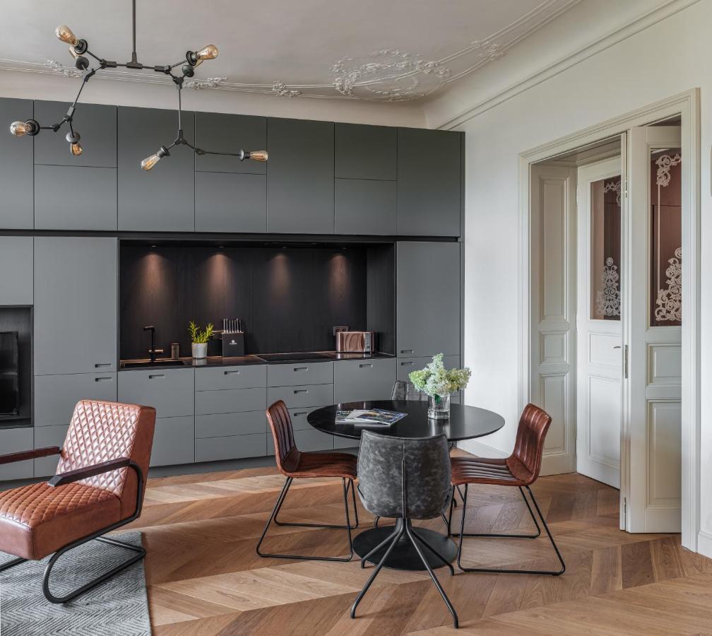 Apartment Mn6 Luxury By Adrez
