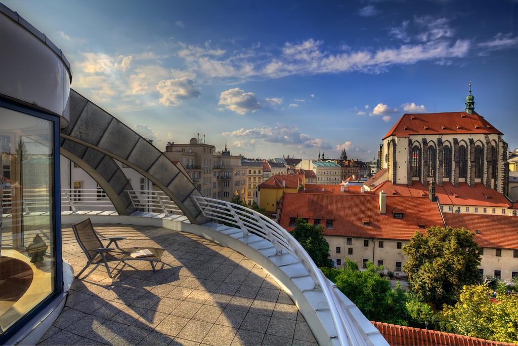 Franciscan Garden Apartment
