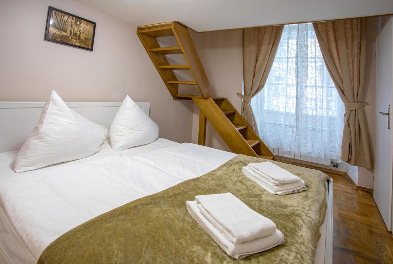 Apartment Michalska Prague
