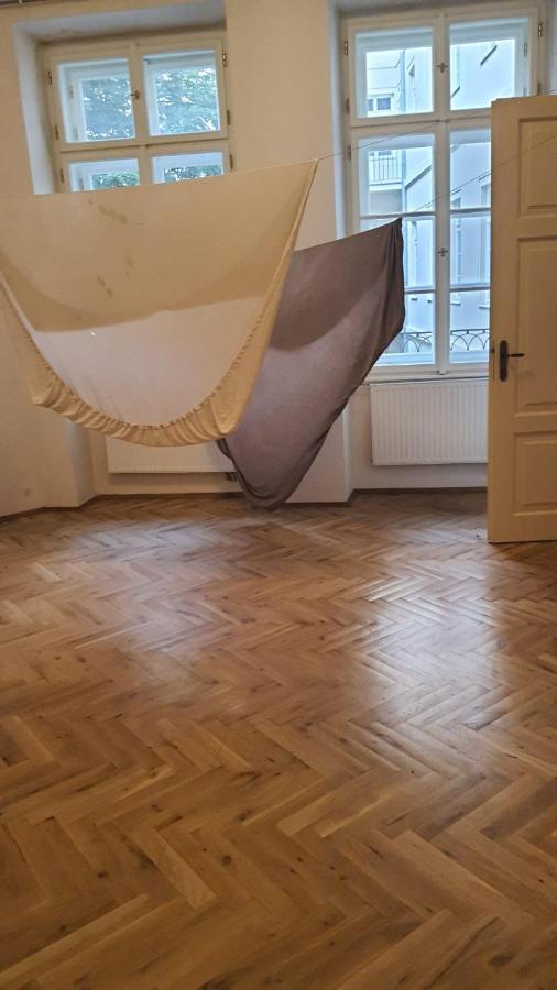 Guest house Palace View: Luxury Shared With Vr Experience *