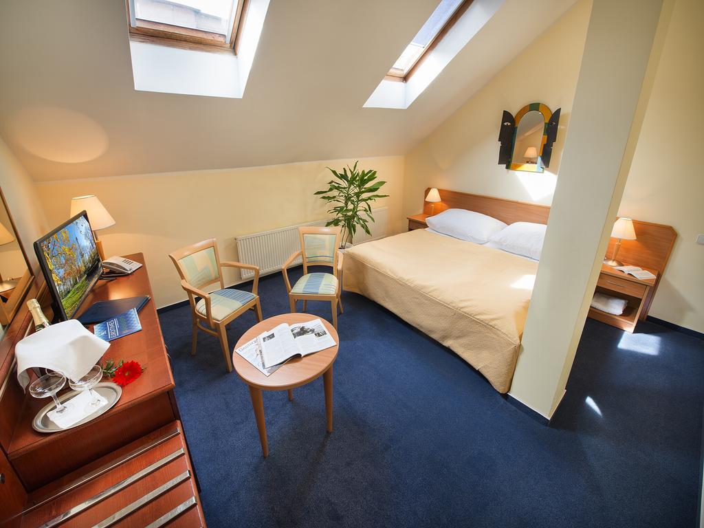 Hotel Ea Tosca