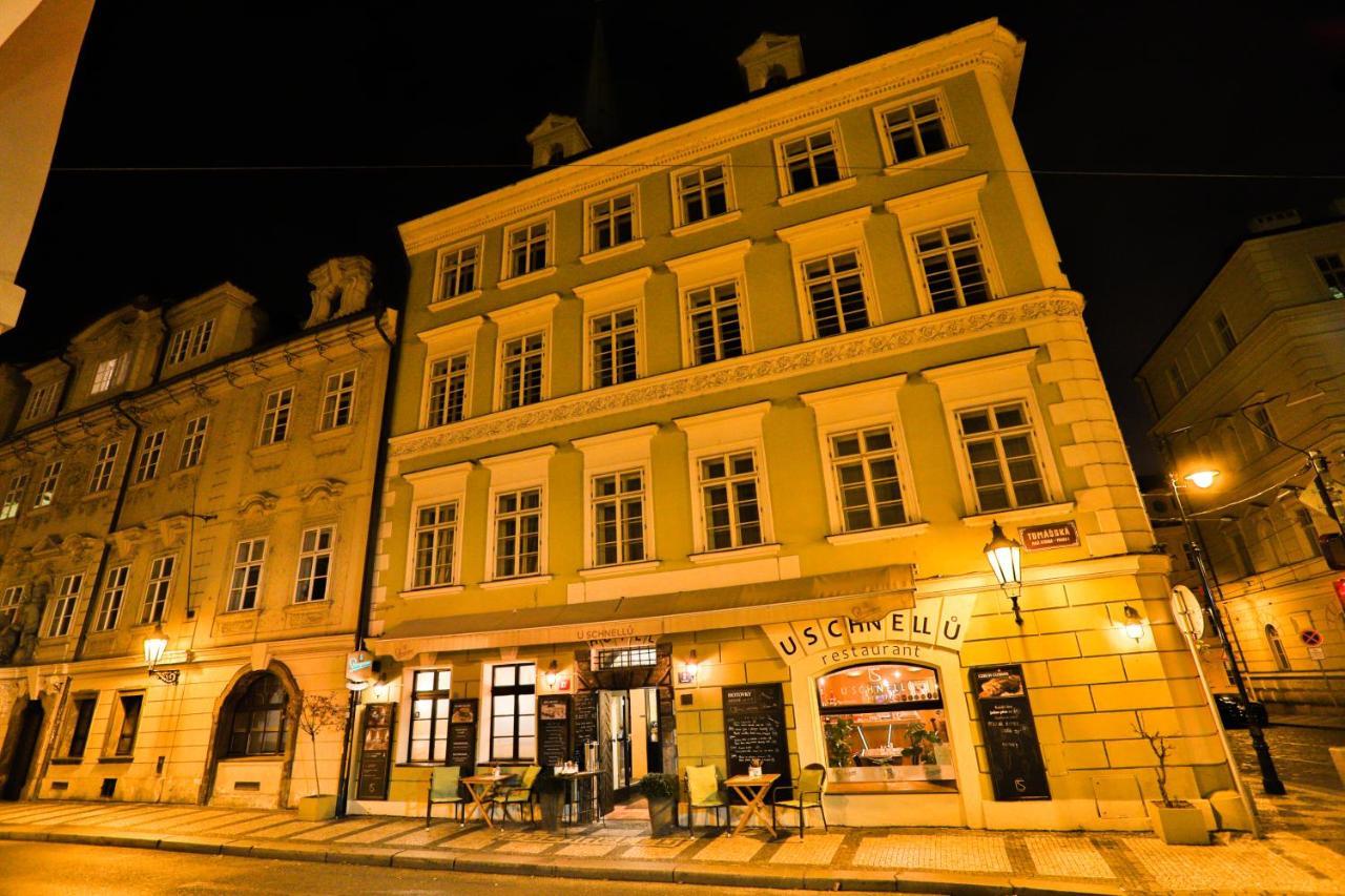 U Schnellu Otel
