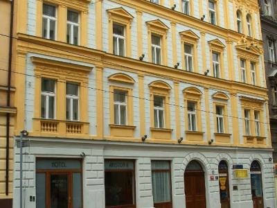 Ariston Hotel