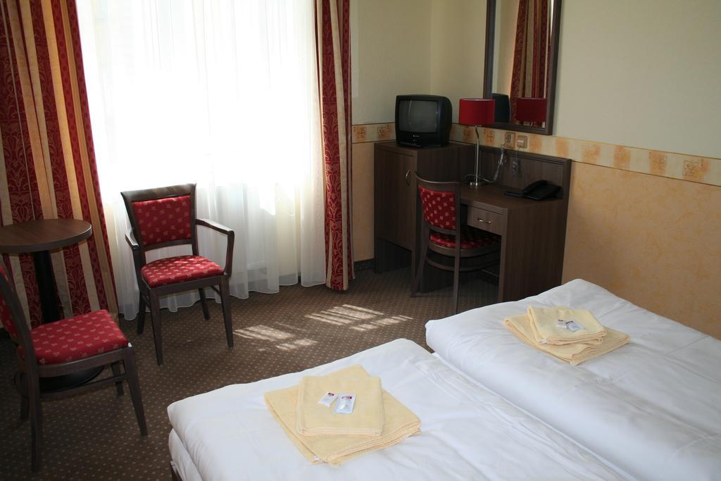 Hotel Ostruvek 3*