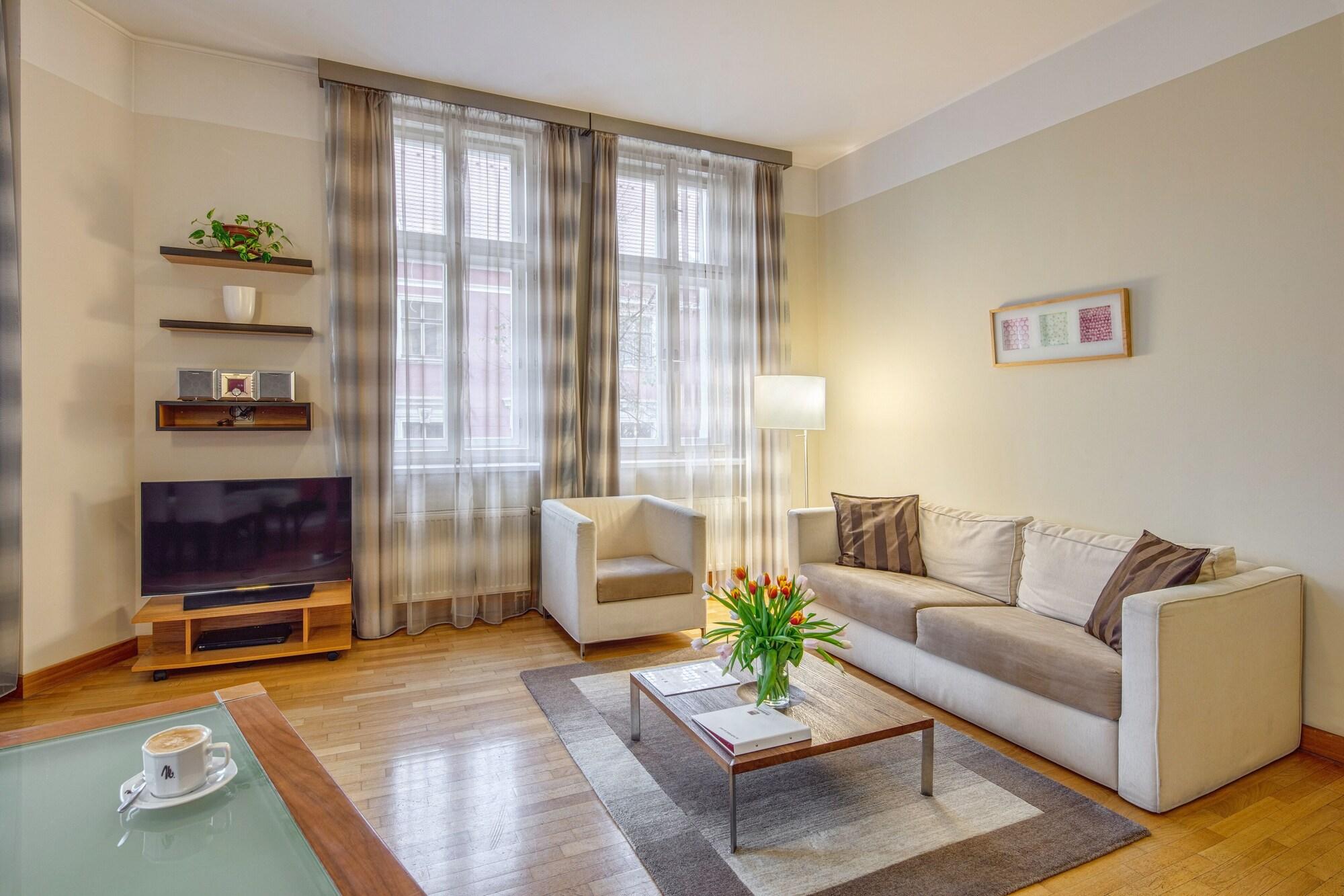 Mamaison Belgicka 4* Prague