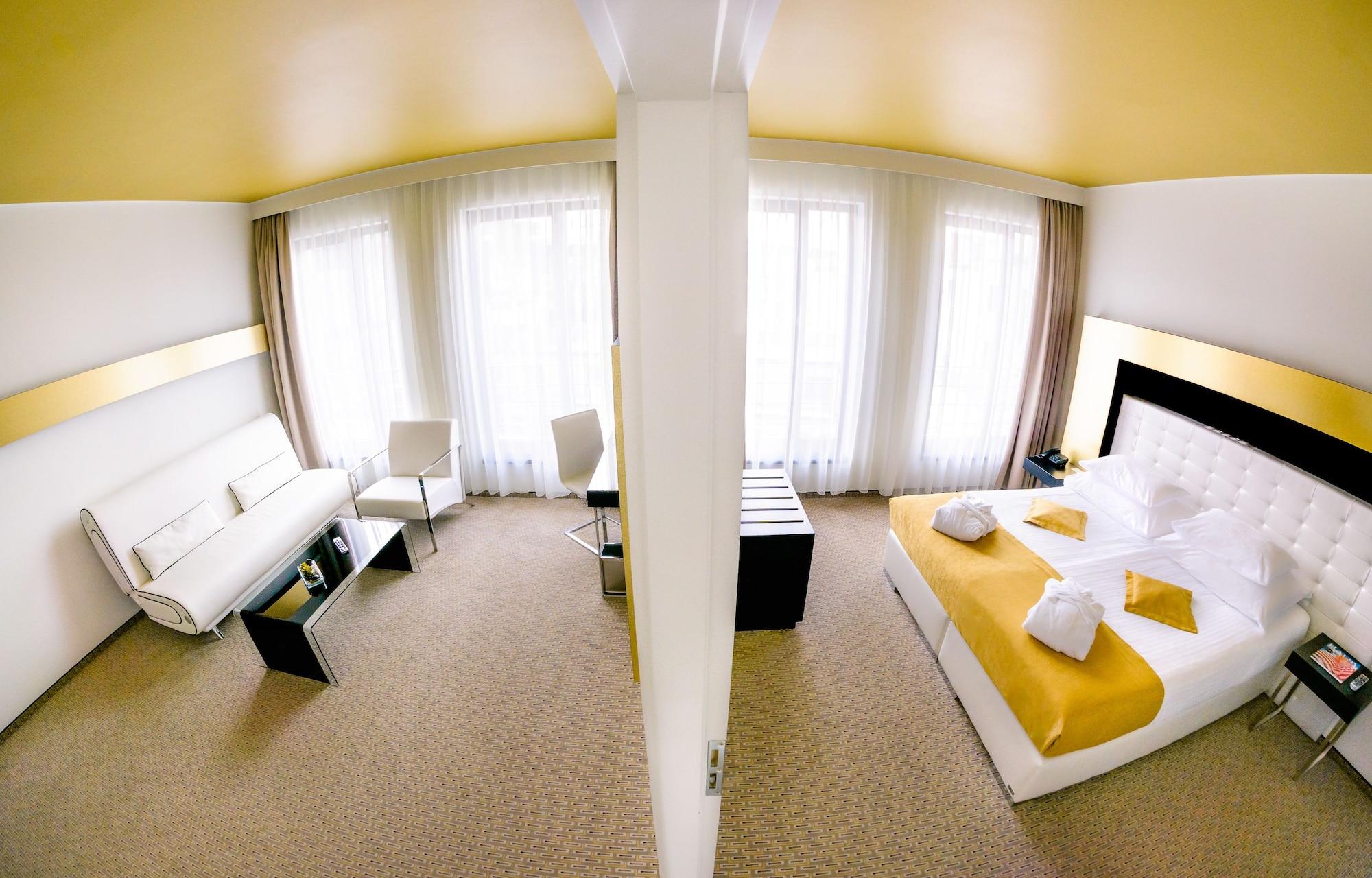 Otel Grandior