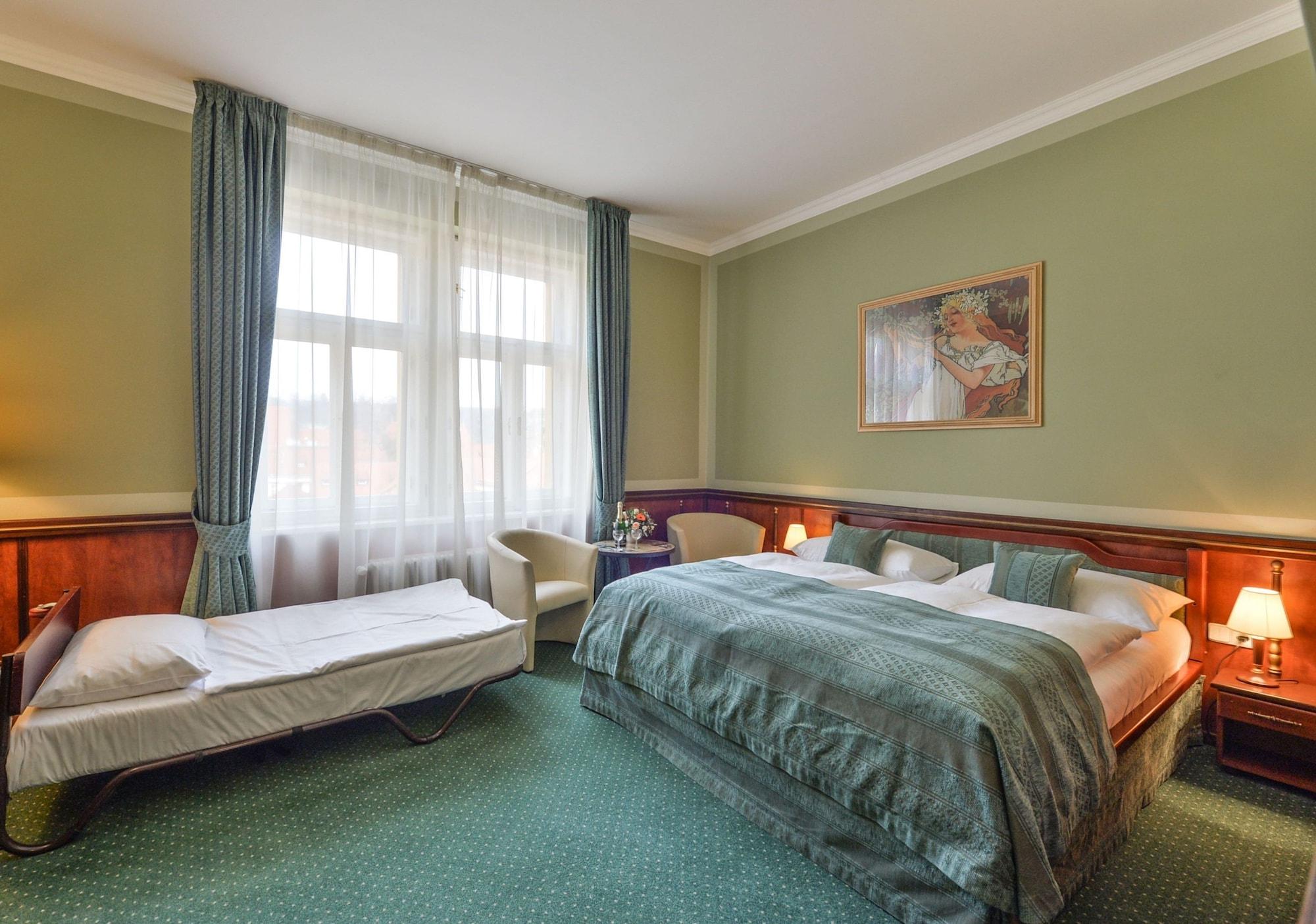 Hotel Hastal Old Town