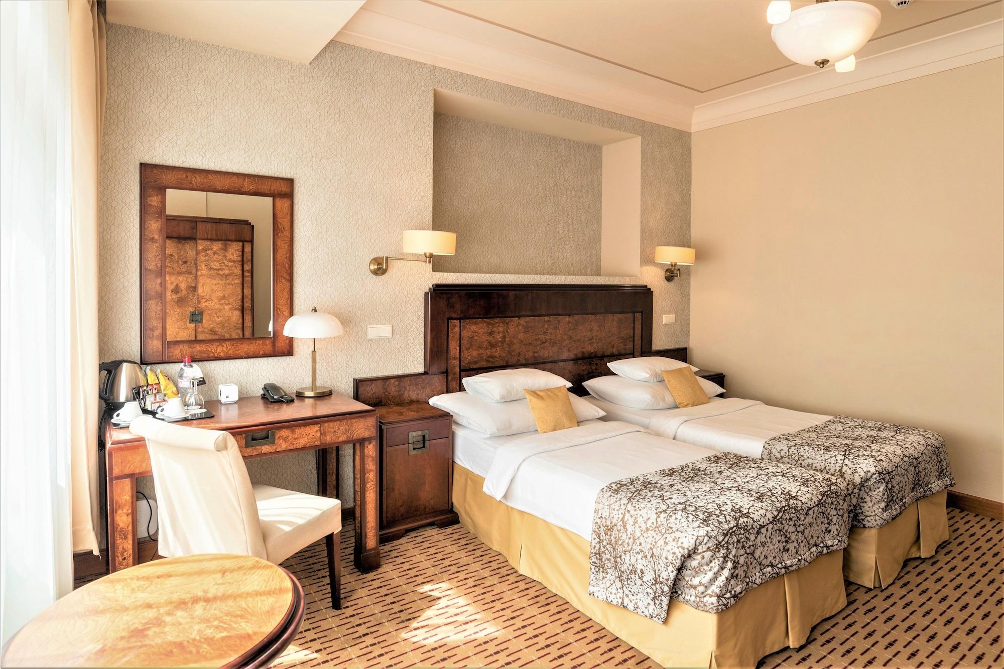 Hotel Majestic Plaza