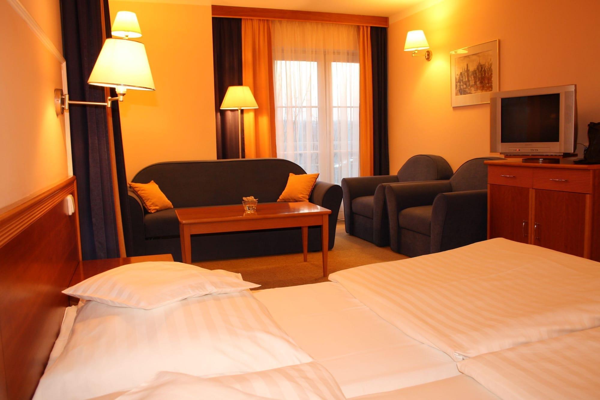 Monica Hotel Prague