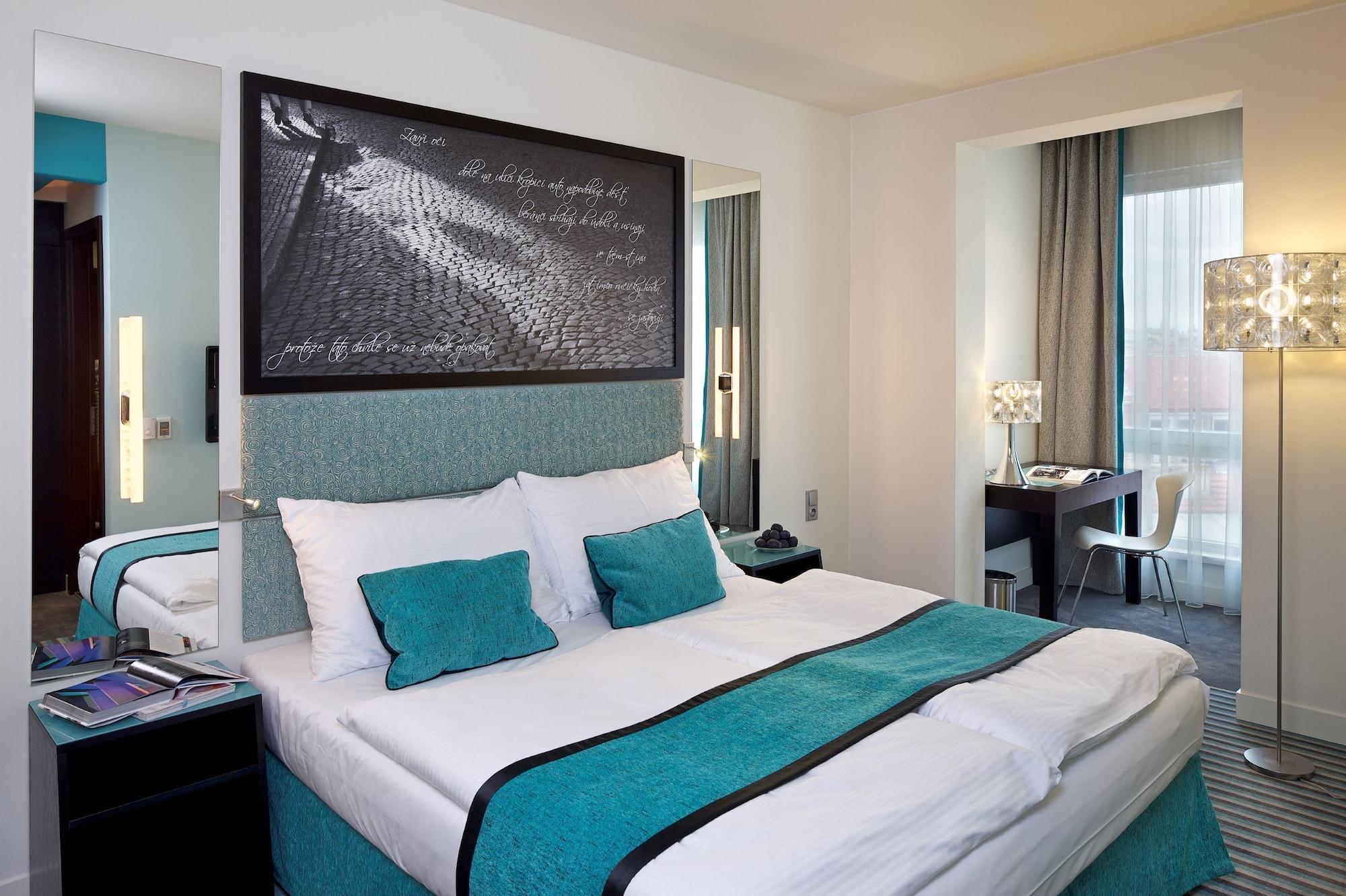 Red & Blue Design 4* Prague