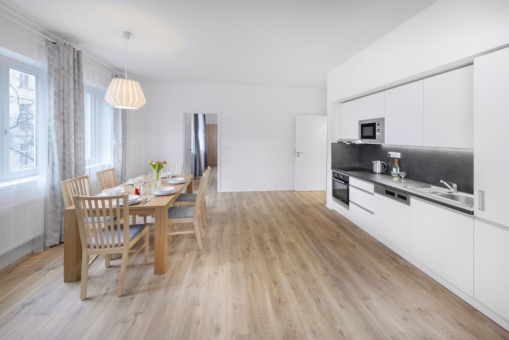 Downtown Belohorska Apartamento