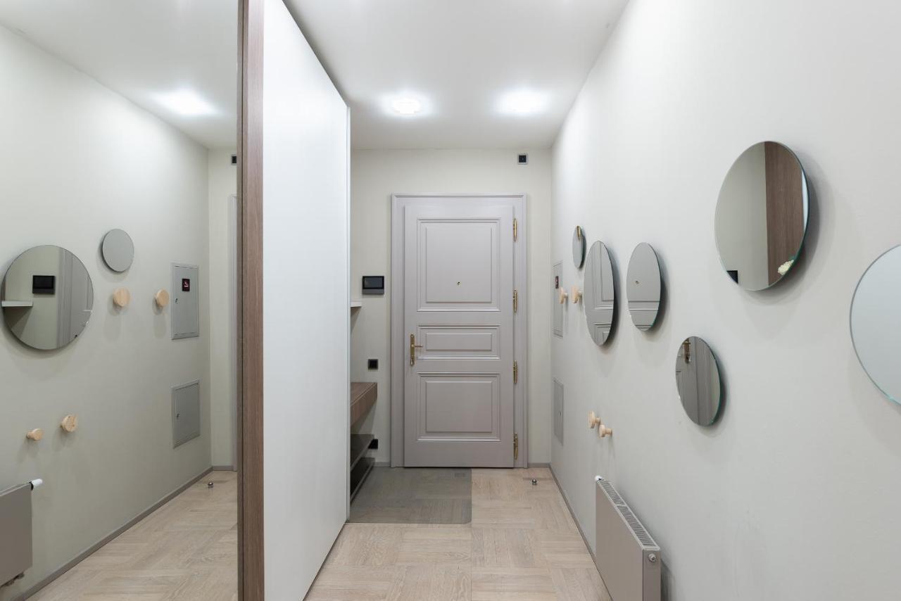 New Luxury Apt With Ac&parking In The Center Of