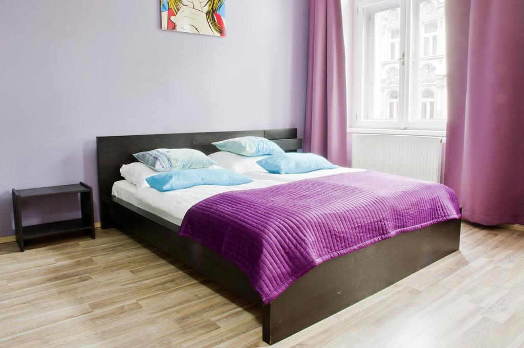 Royal Court Legerova Prag