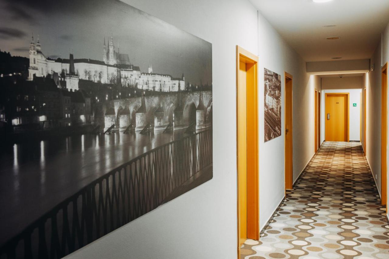 Colorfactory - Czech Leading 4*