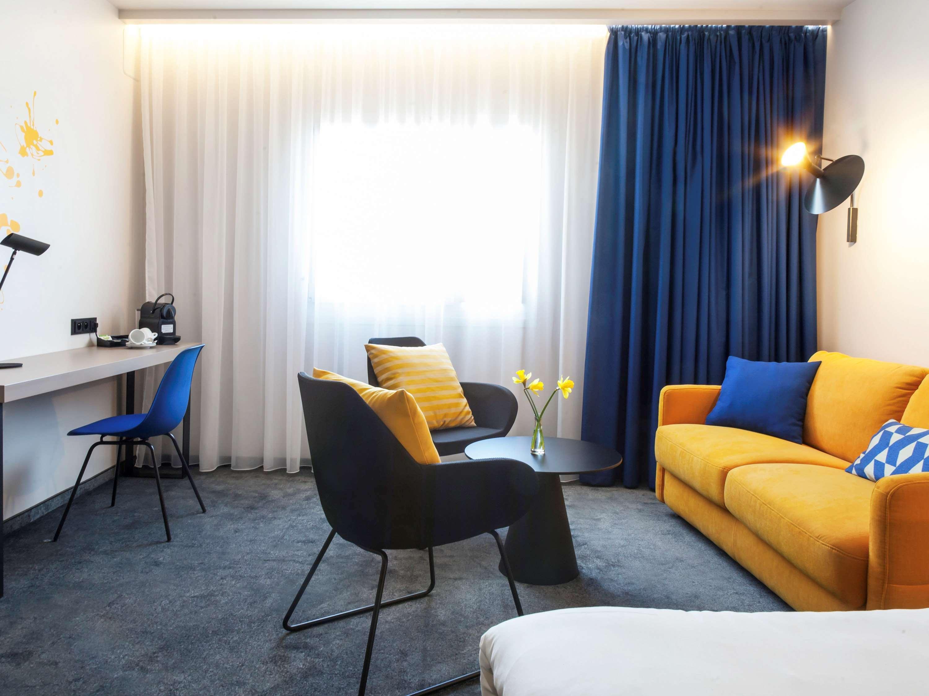 Ibis Old Town Hotel 3*