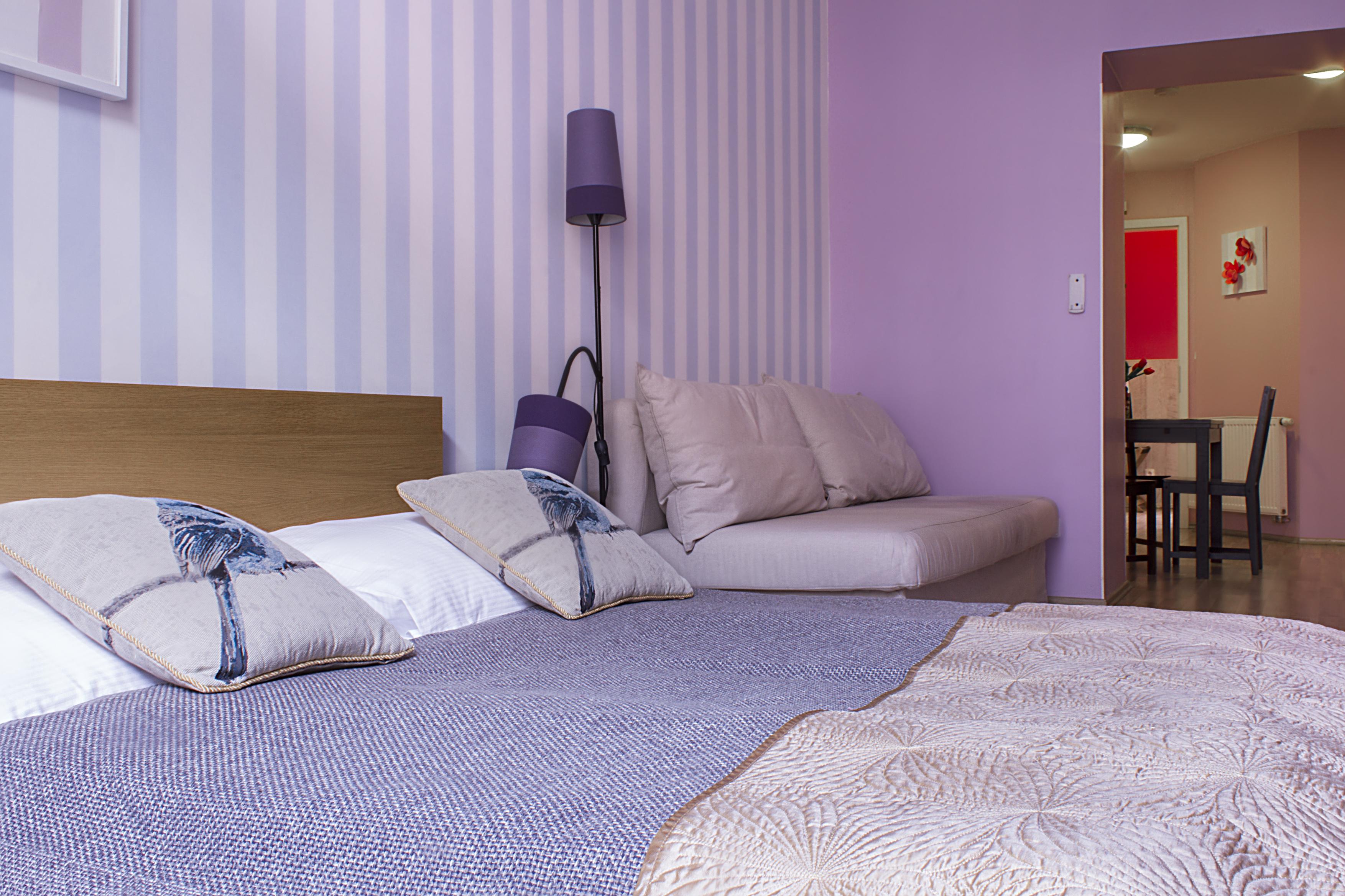Otel Royal Court Legerova 3*