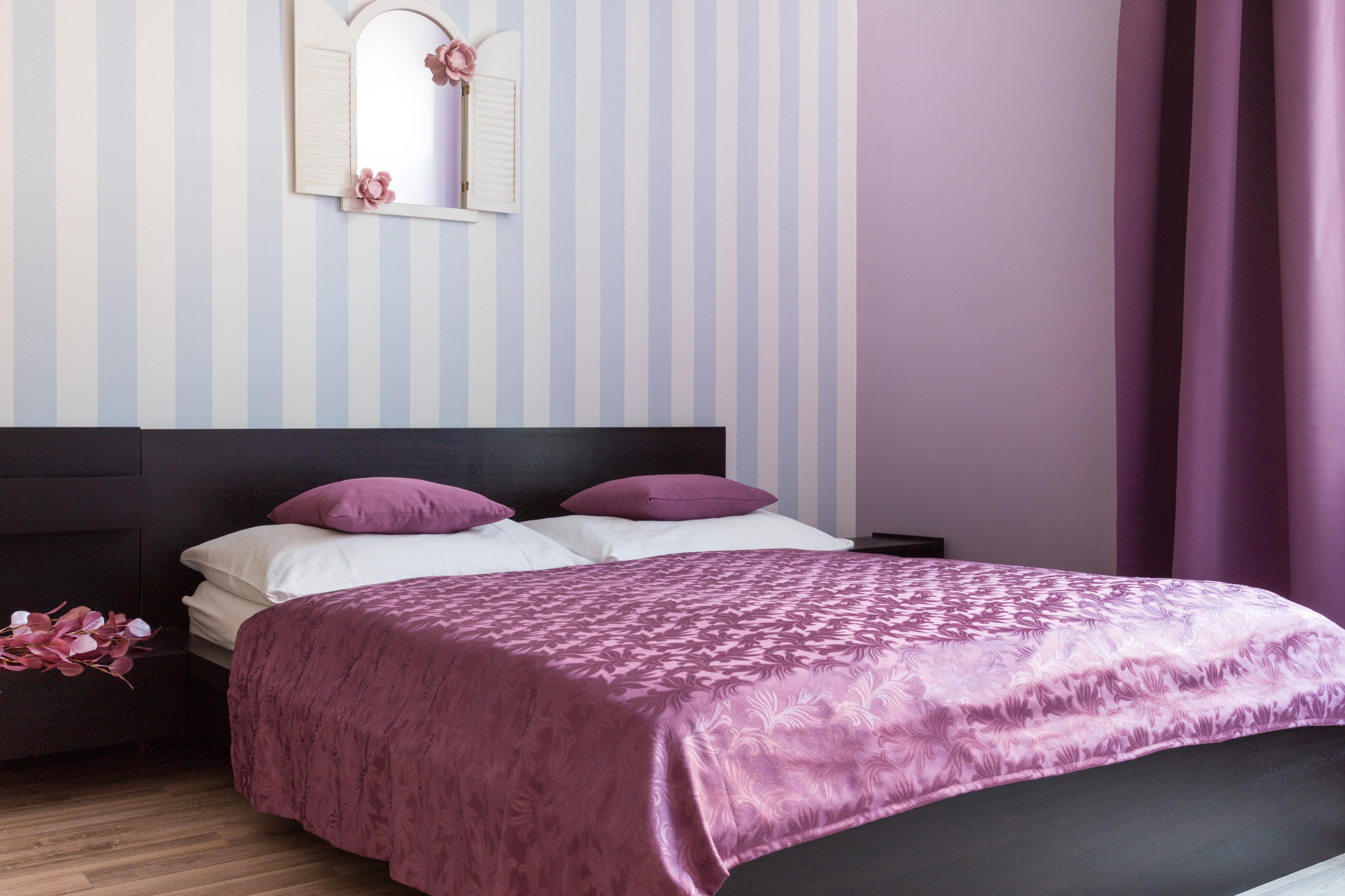 Otel Royal Court Legerova 3*
