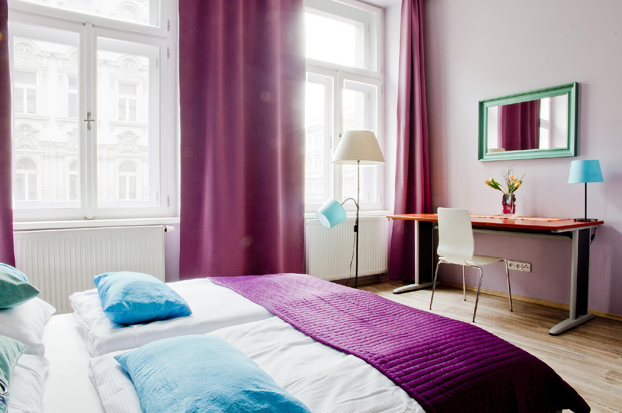 Otel Royal Court Legerova Prag