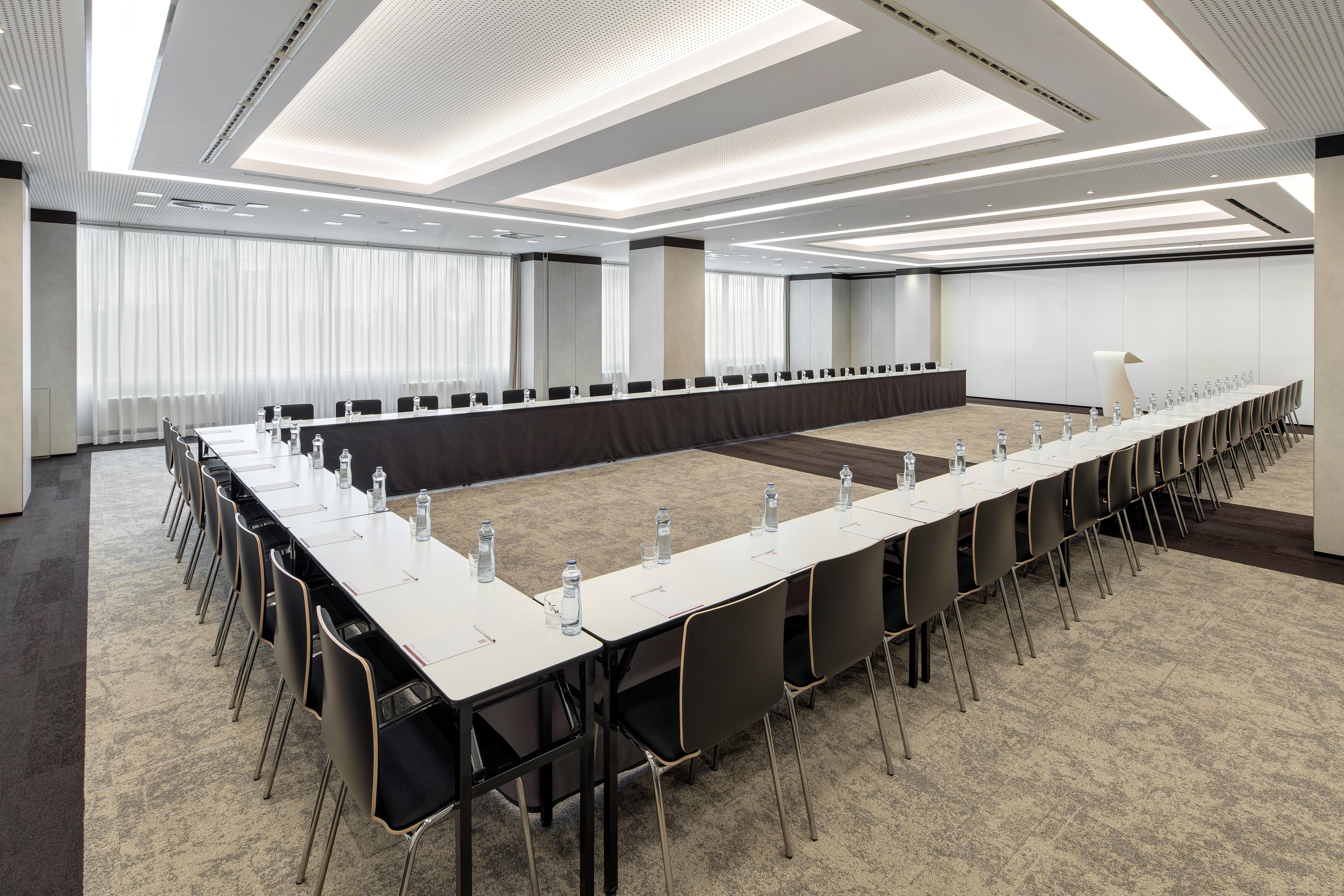 Hotel Clarion Congress 4*