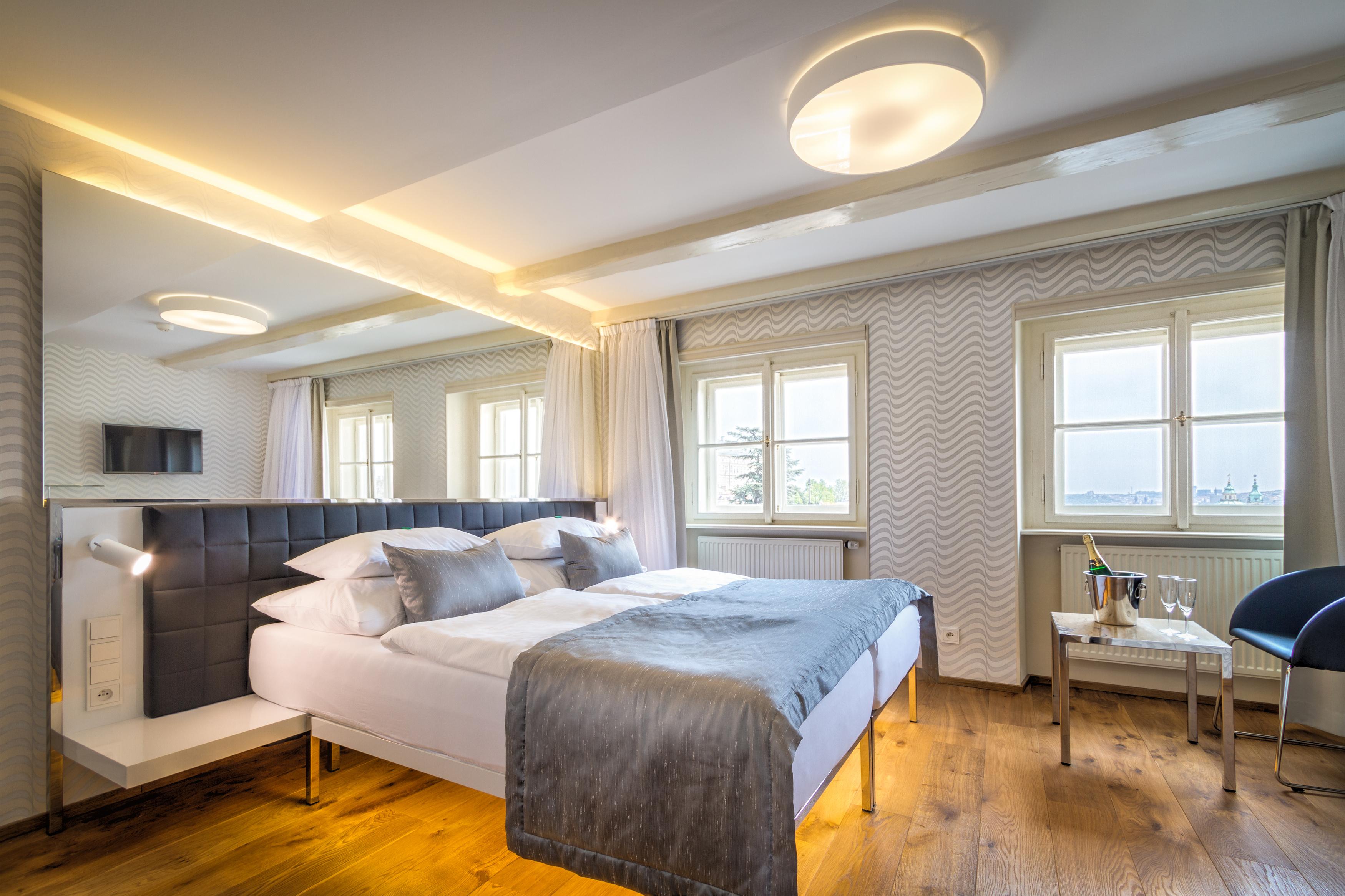 Hotel Golden Star 4*