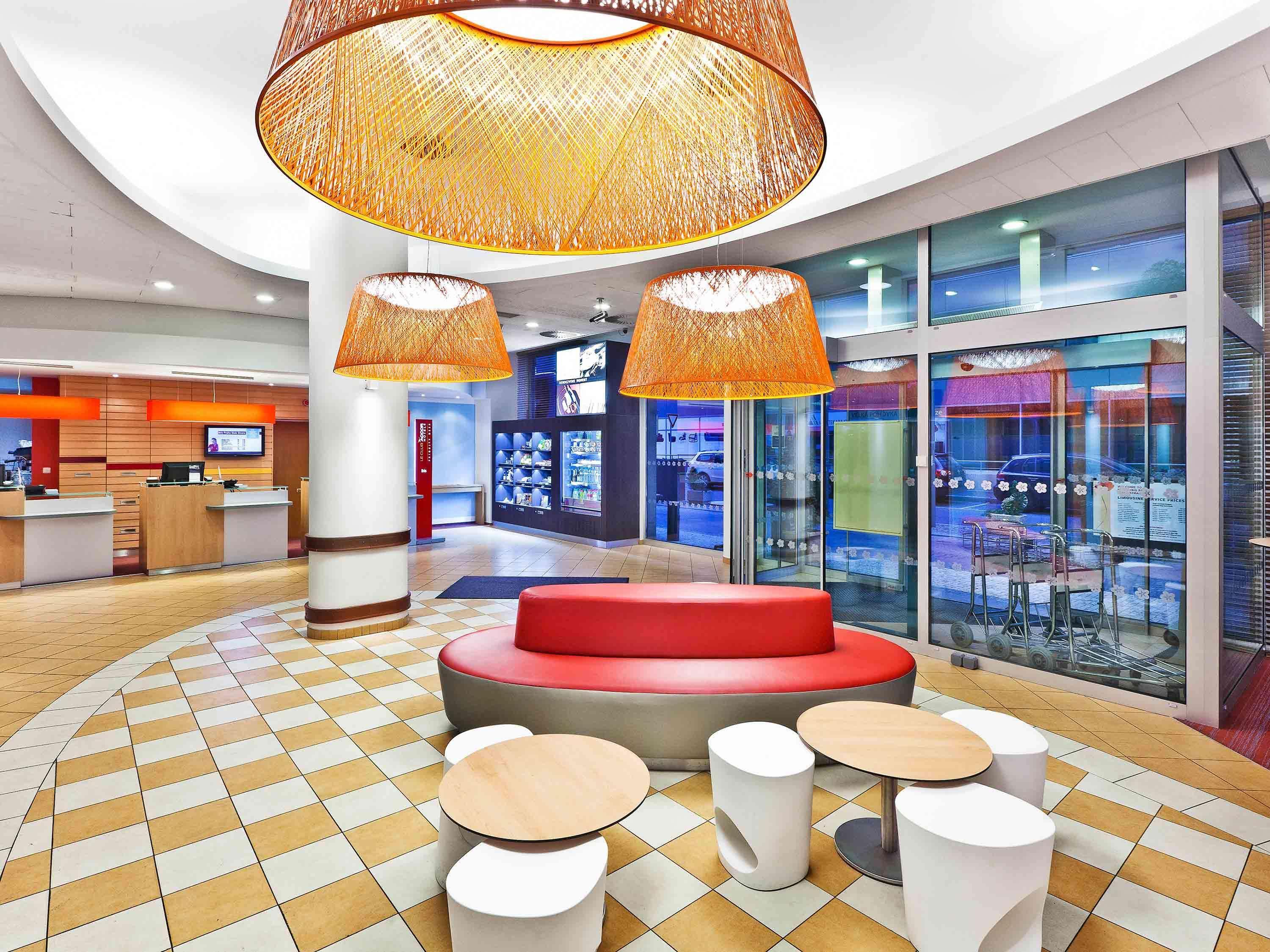 Ibis Mala Strana Hotel 3*