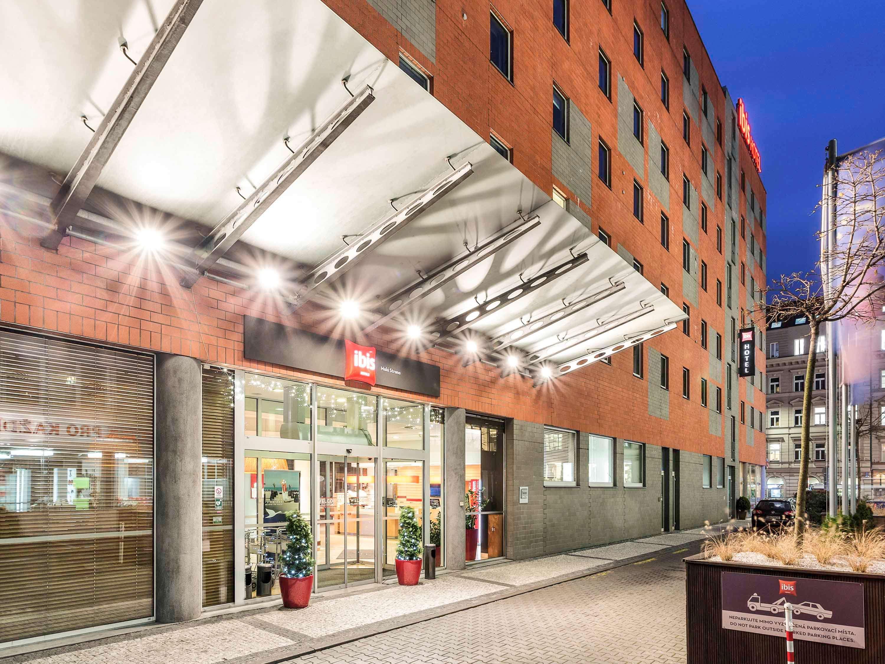 Ibis Mala Strana