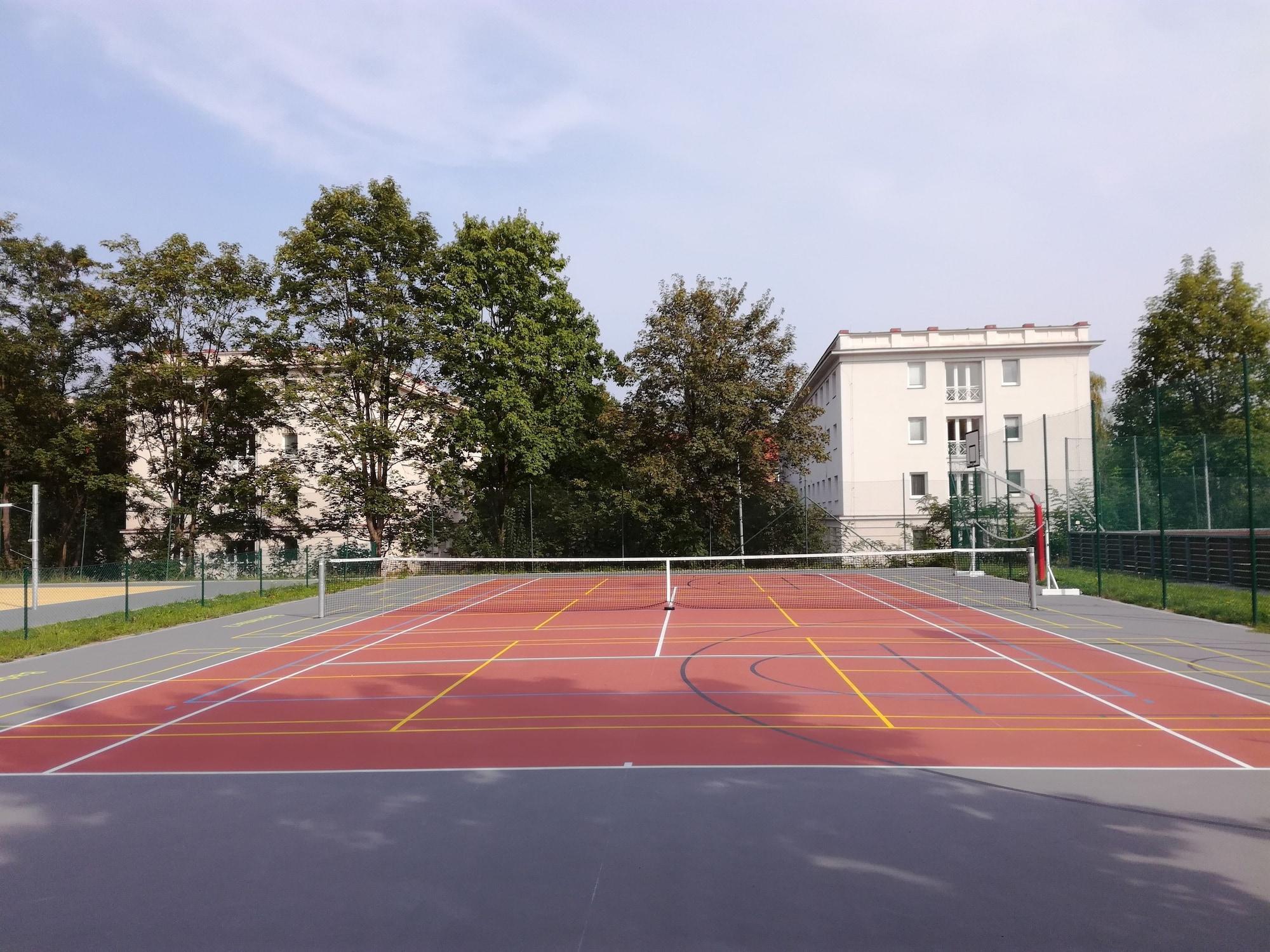 University Hotel Hotel