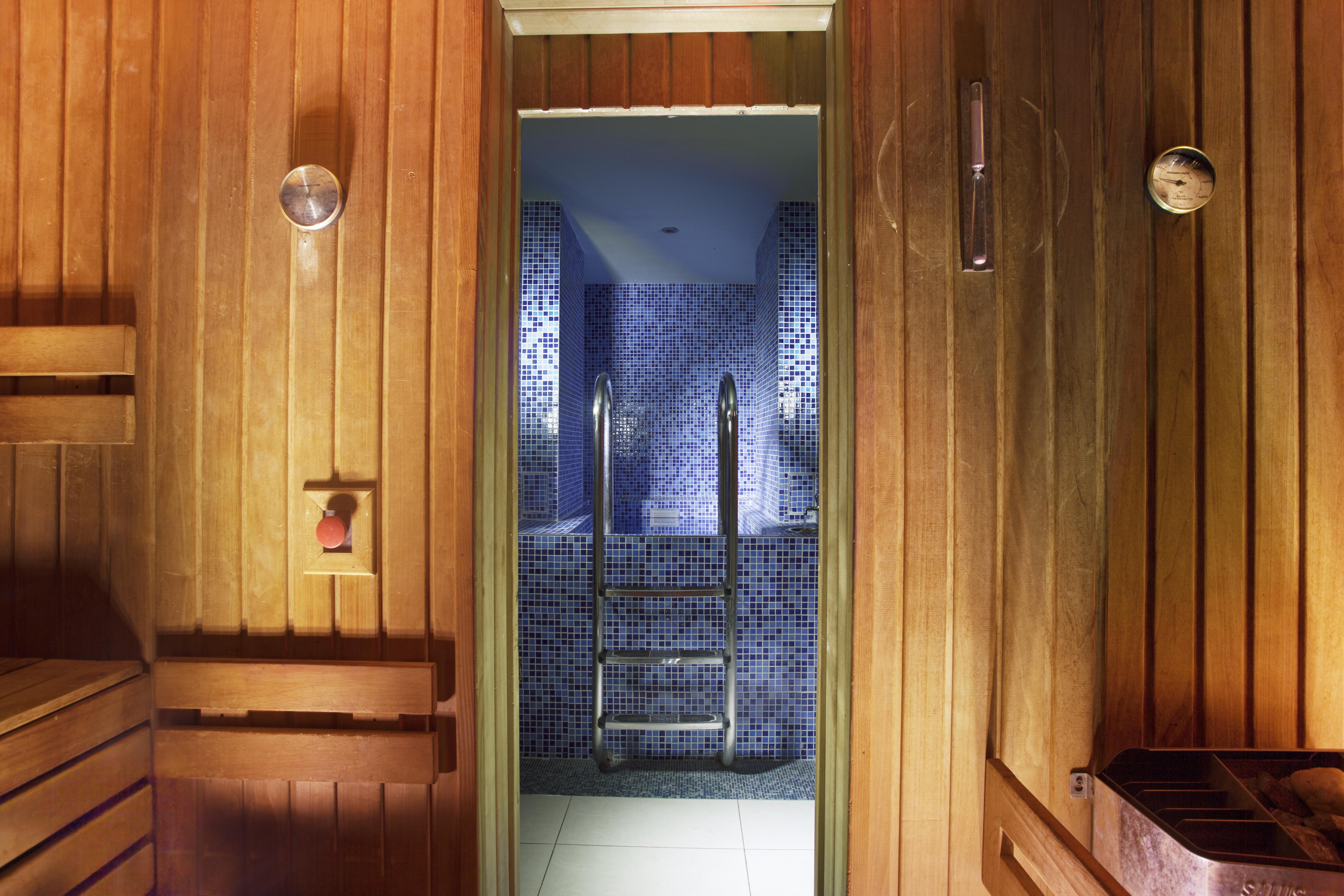 Paris Otel