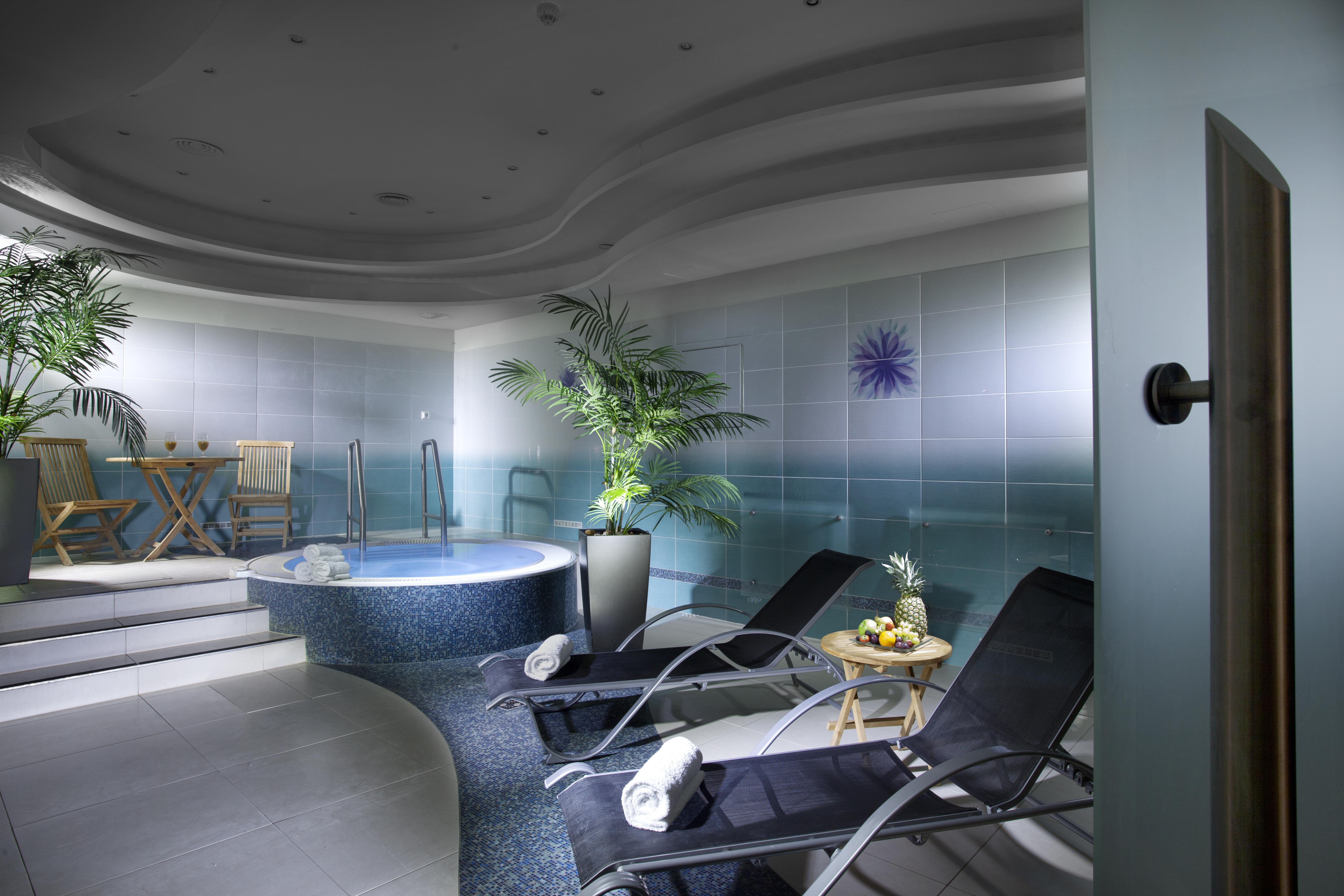 Paris Otel 5*
