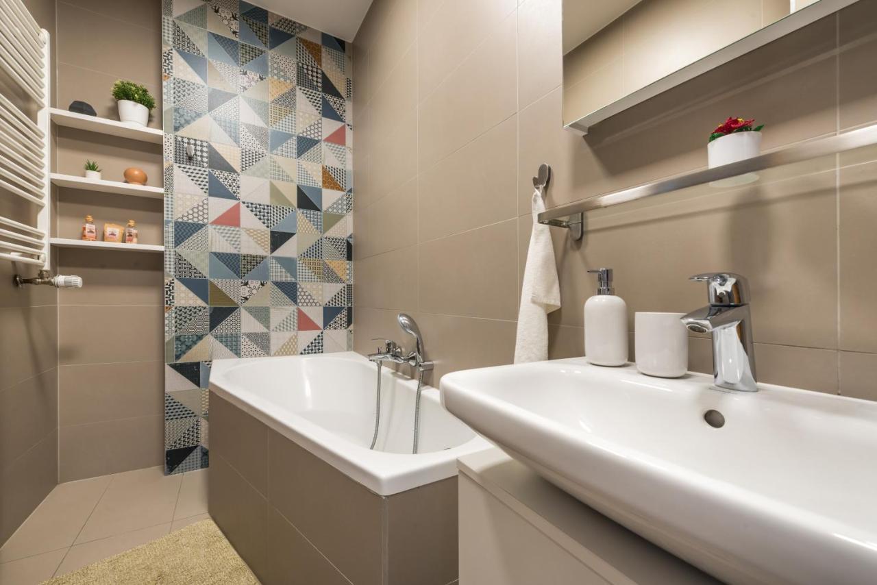 Wonderful Next To The Jerusalem Synagogue Apartment Prague