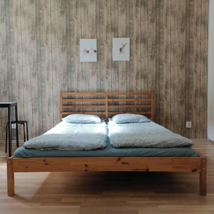 Lovely In The City Center!! Apartment
