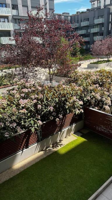 Appartement Garden Tower S Balkonem, Garaz *