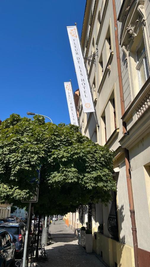 Hotel Fleur De Lis 4*