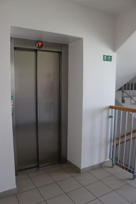 Hurka - 15 Min Do Centra, Garaz Apartment *
