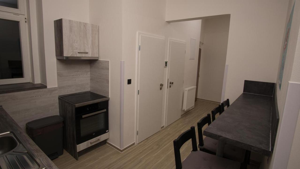Apartamento Continents Nearby Main Train And Bus Station *