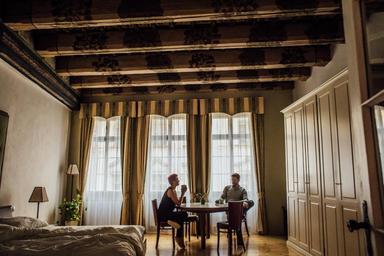 Residence Thunovska Apartamento *