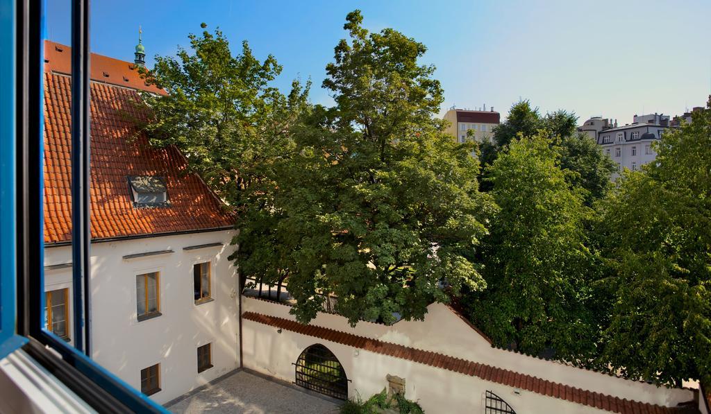 Franciscan Garden Apartment Prague