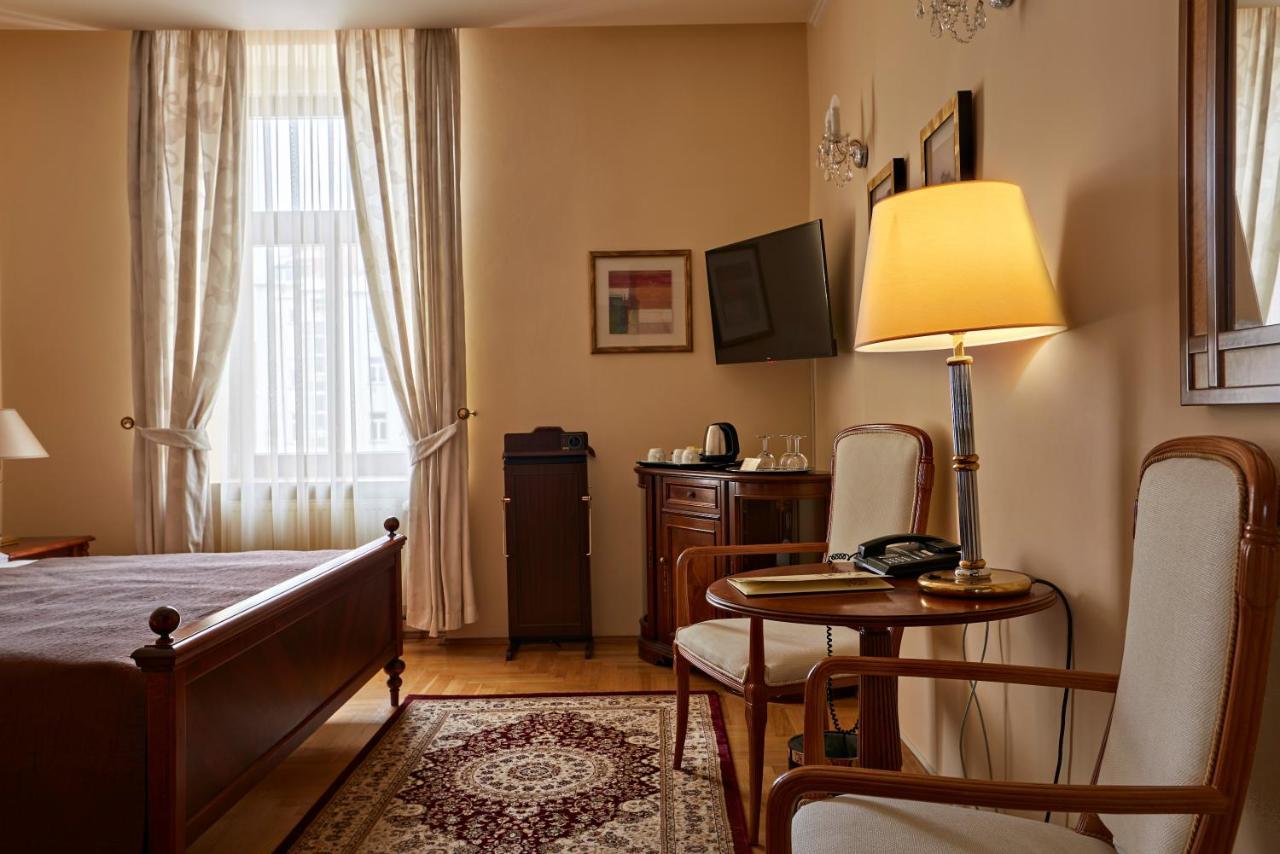 Hotel Fleur De Lis Prague