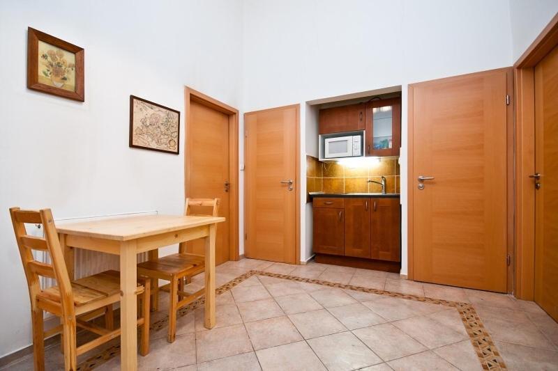 Metropolitan Studios Apartment *