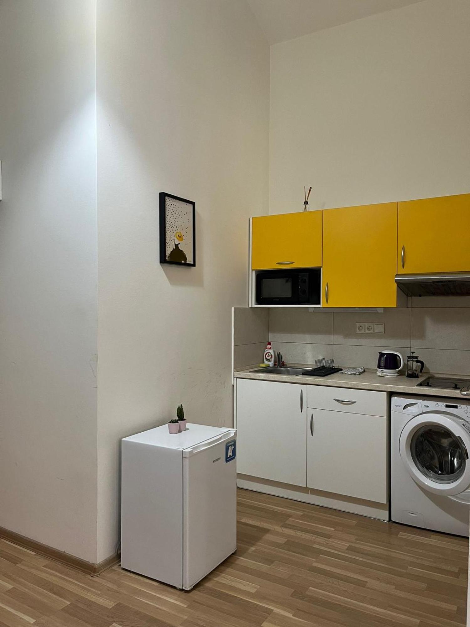 Apartment Lovely In The City Center!! Prague