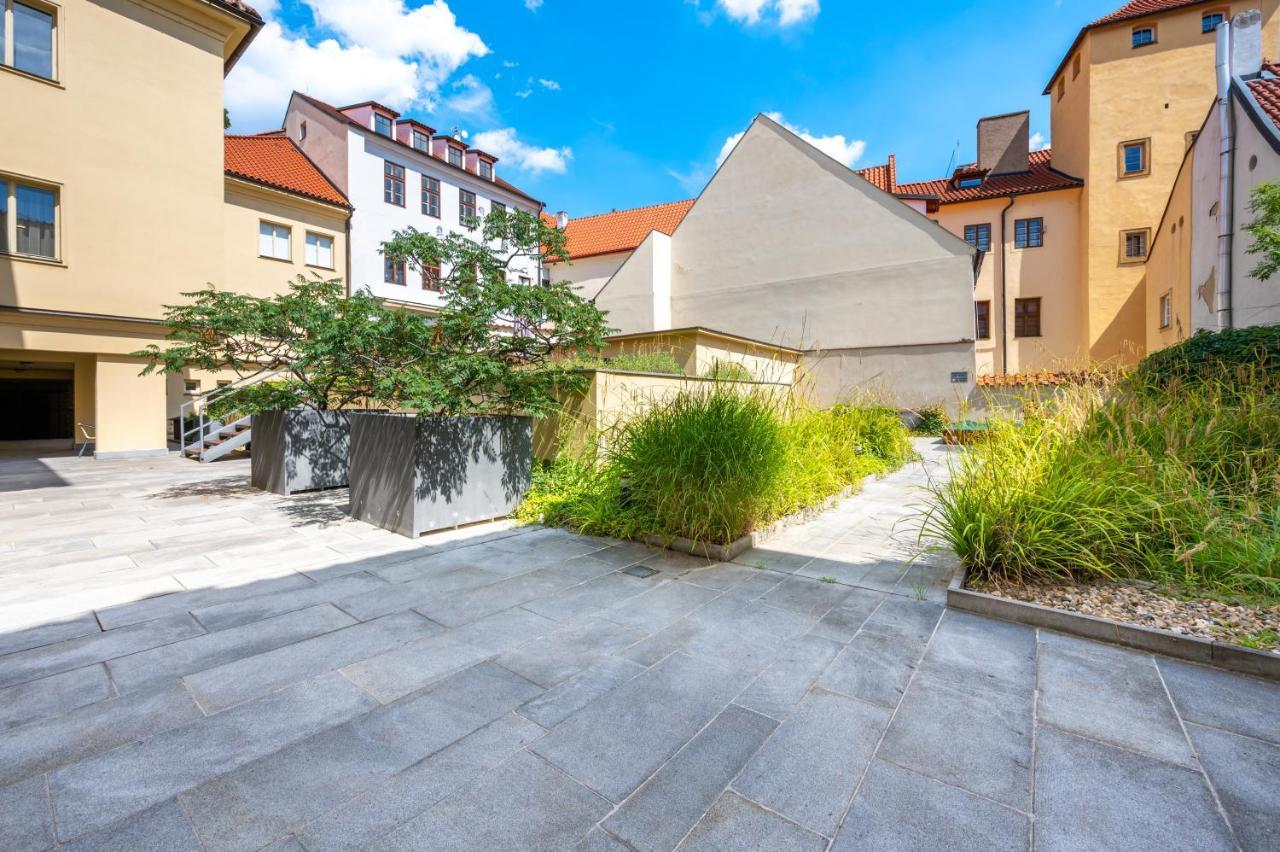Apartment Mostecka *