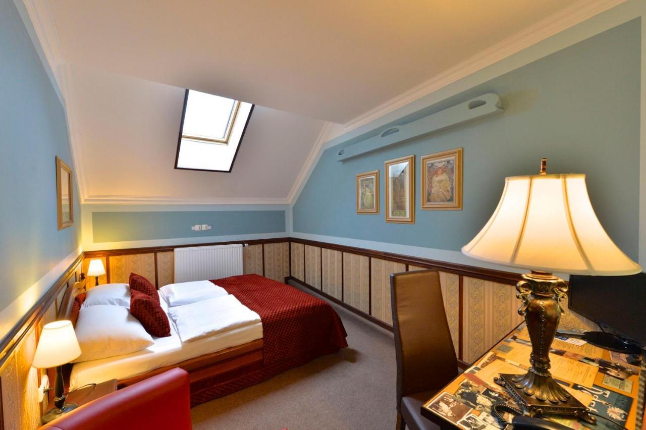 Hastal Old Town 4* Prague
