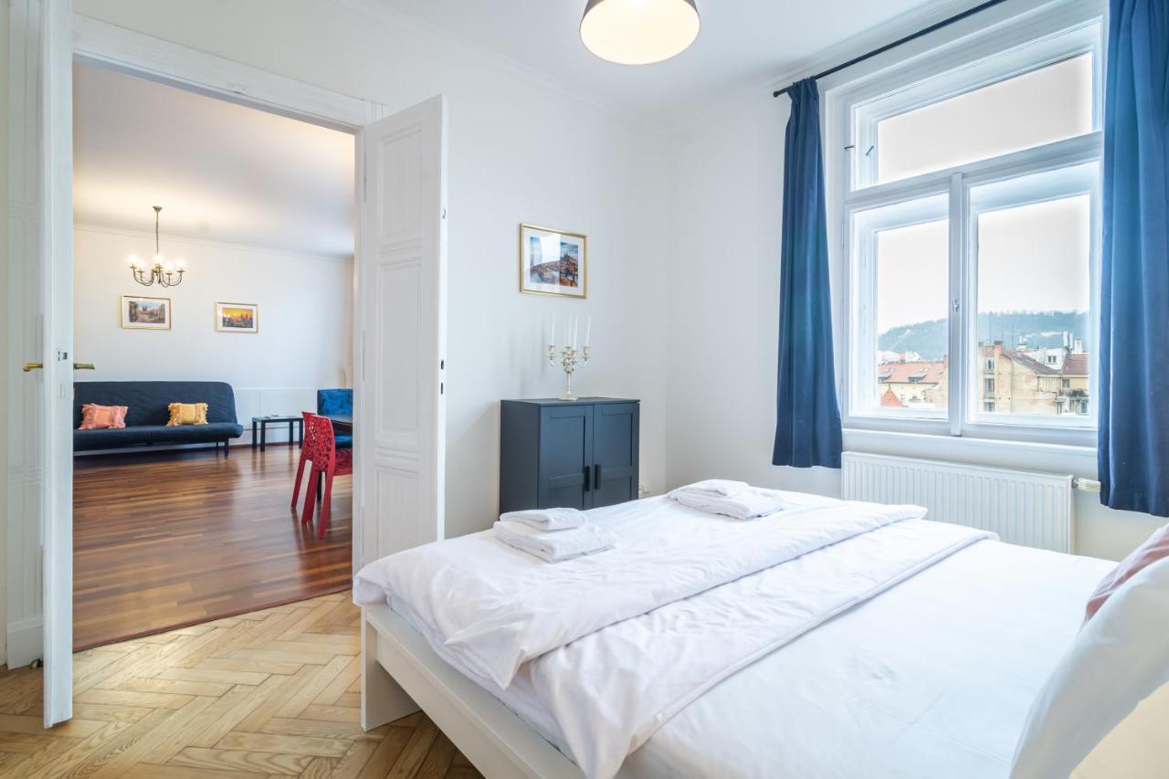Royal Road Apartment