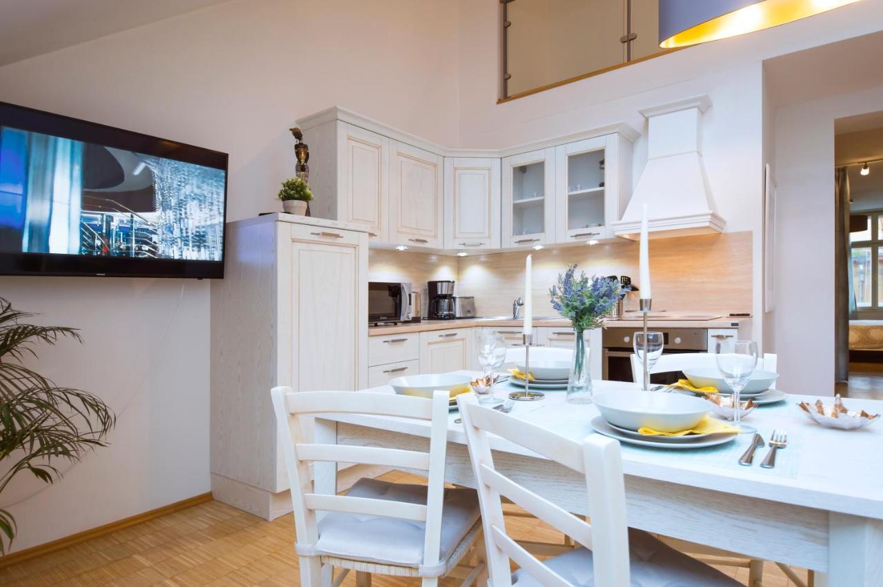 Apartment Modern Charvatova *