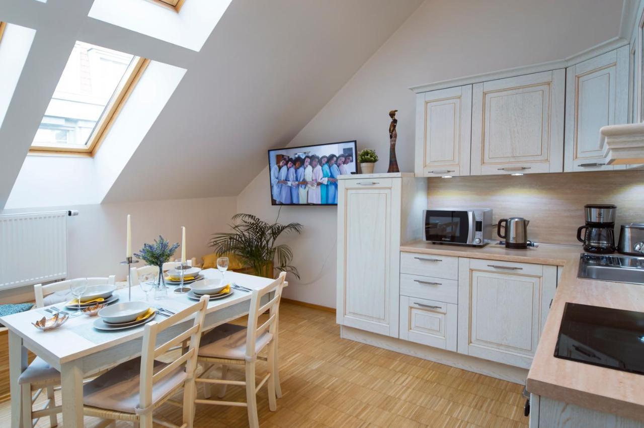 Apartment Modern Charvatova Prague
